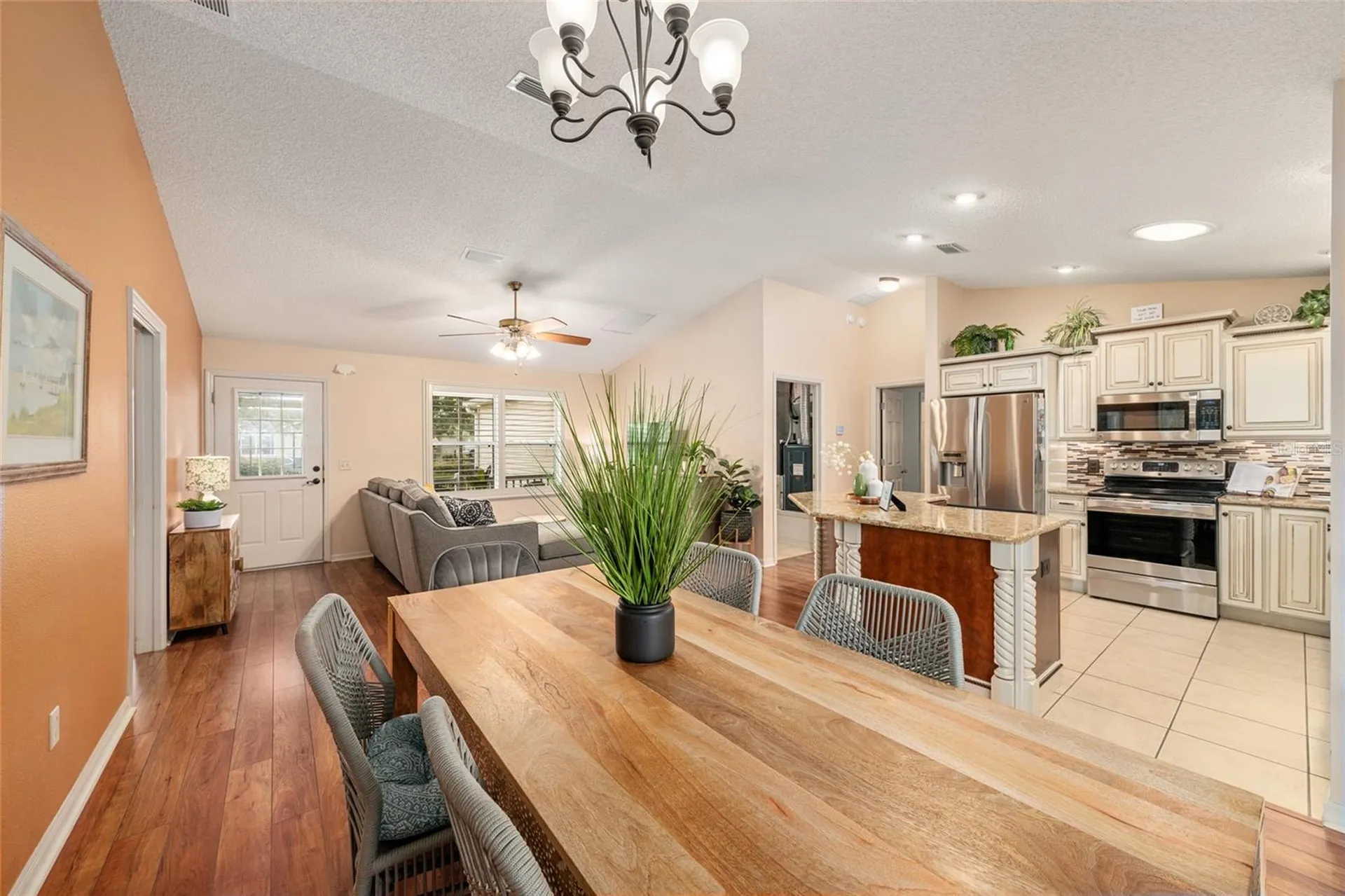 991 Barrymoore Loop The Villages FL 32162