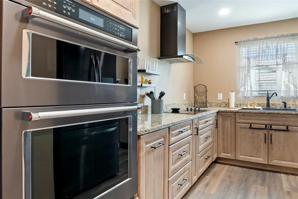7515 Spinnaker Boulevard Englewood FL 34224