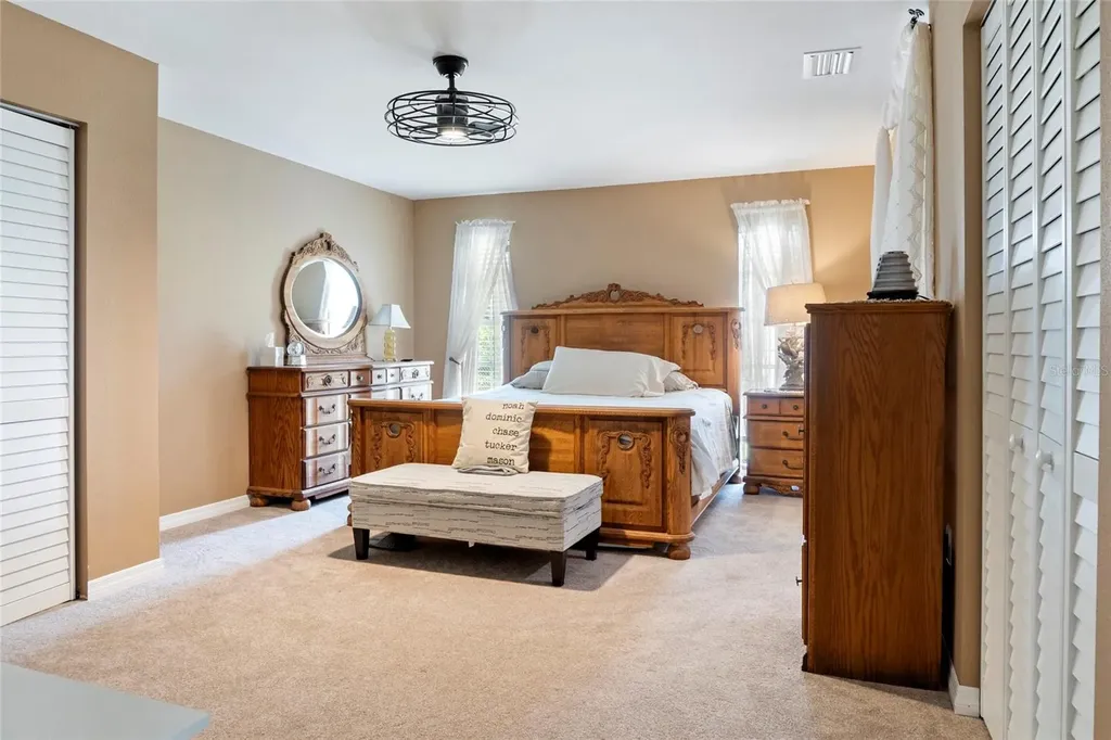 7515 Spinnaker Boulevard Englewood FL 34224