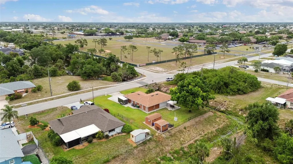 7515 Spinnaker Boulevard Englewood FL 34224