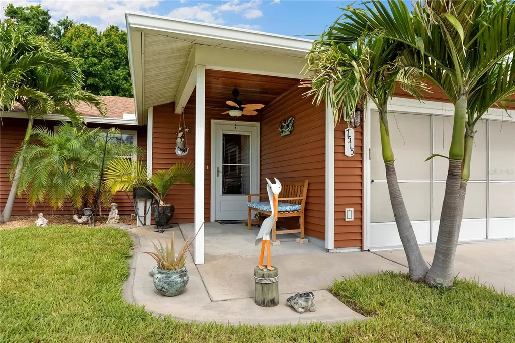 7515 Spinnaker Boulevard Englewood FL 34224