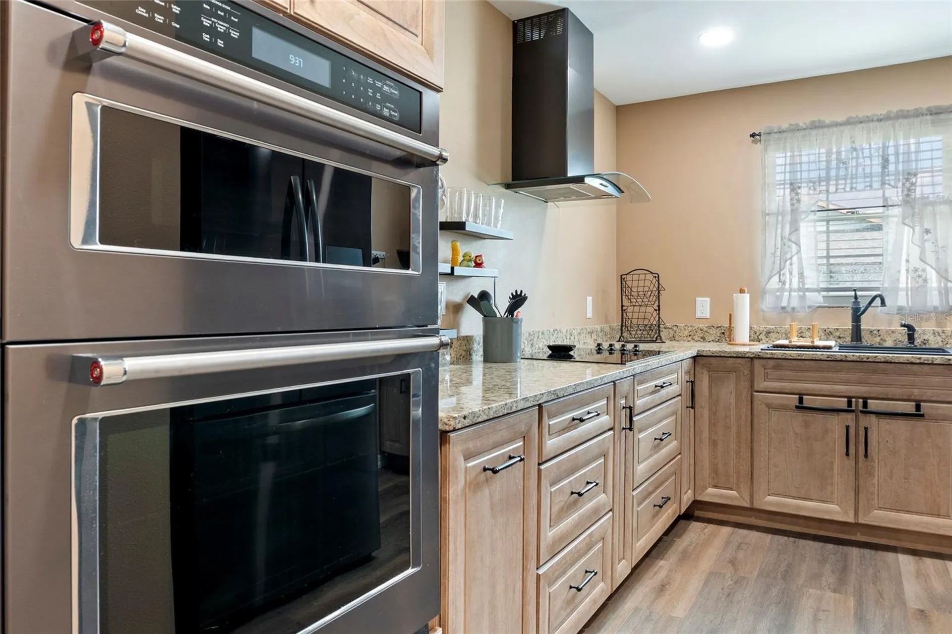7515 Spinnaker Boulevard Englewood FL 34224