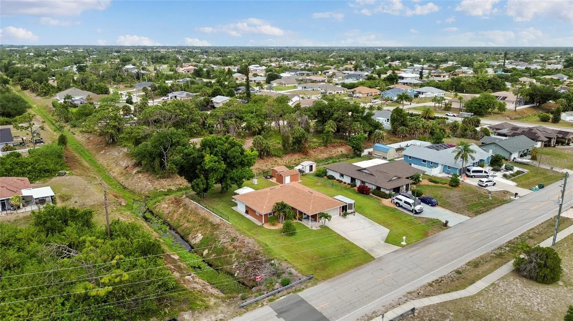 7515 Spinnaker Boulevard Englewood FL 34224