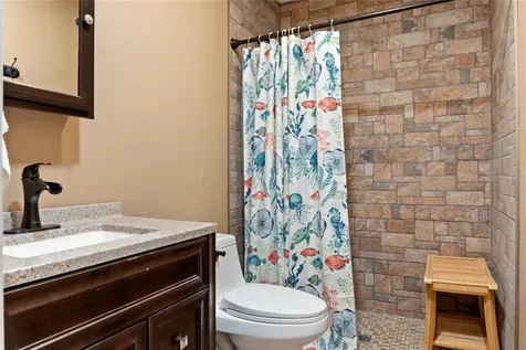 7515 Spinnaker Boulevard Englewood FL 34224
