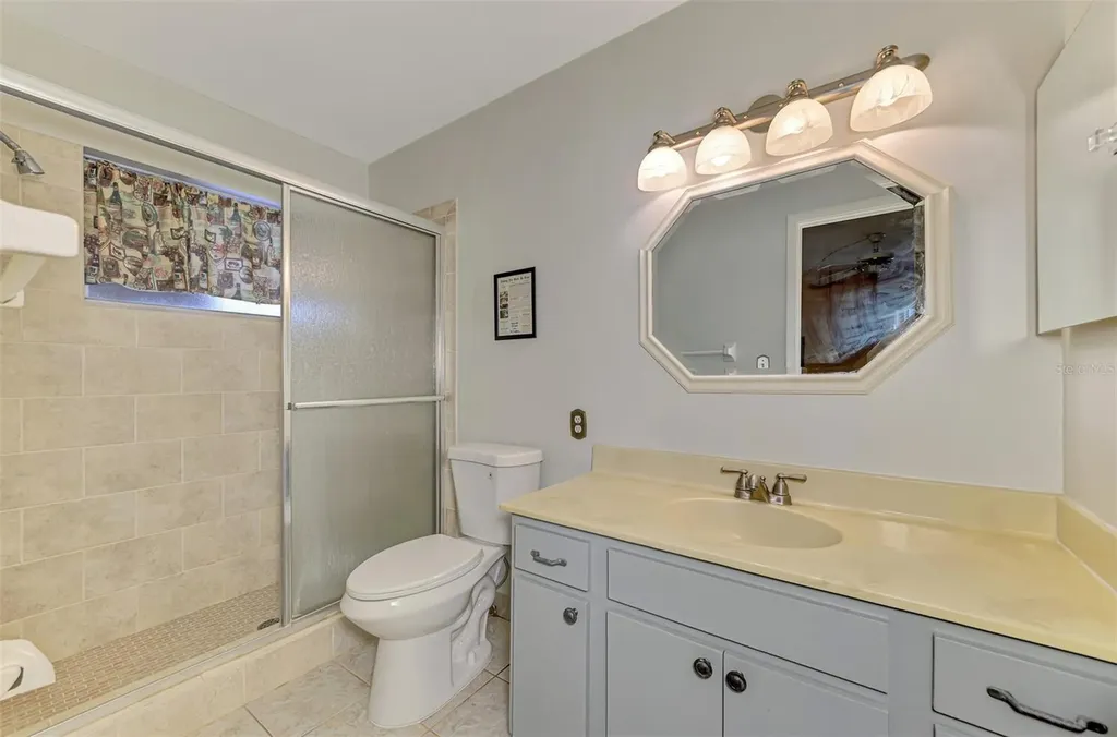 3360 Ramblewood Drive S Sarasota FL 34237