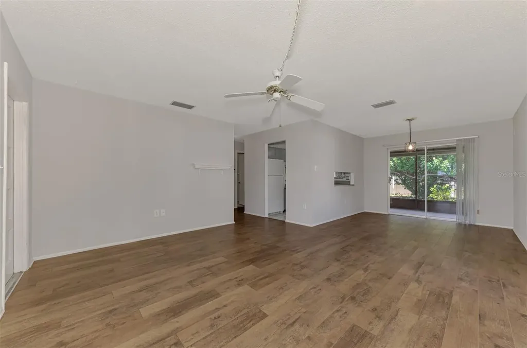 3360 Ramblewood Drive S Sarasota FL 34237
