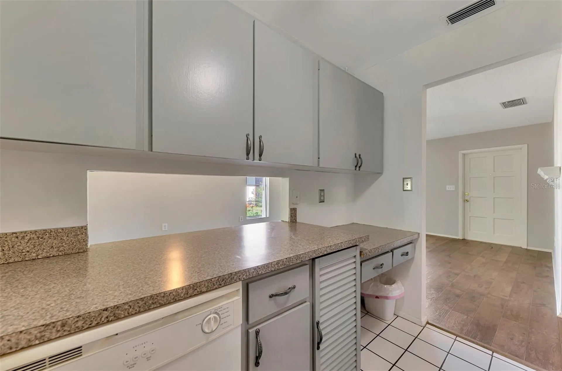 3360 Ramblewood Drive S Sarasota FL 34237
