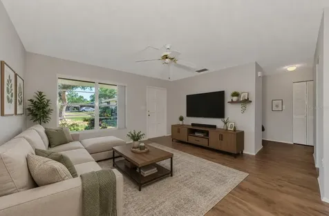 3360 Ramblewood Drive S Sarasota FL 34237