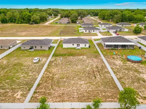 13793 SW 100 Lane Dunnellon FL 34432