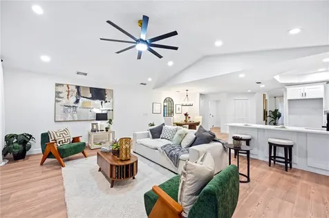 14817 Farnham Way Tampa FL 33624