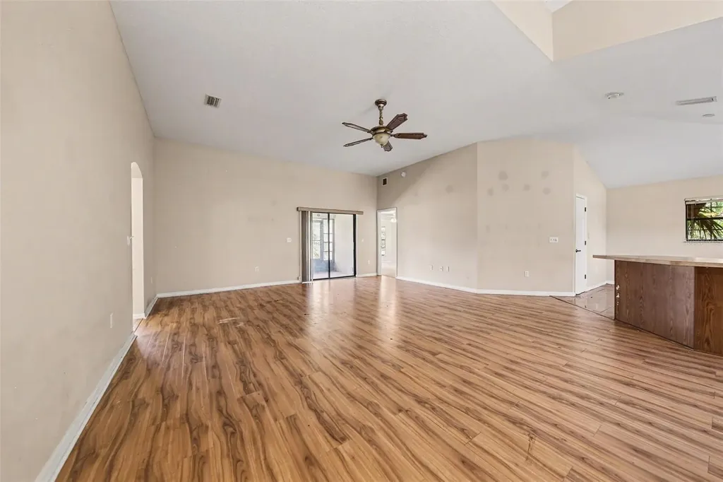 4750 Abaco Drive Tavares FL 32778