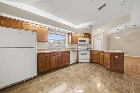 4750 Abaco Drive Tavares FL 32778