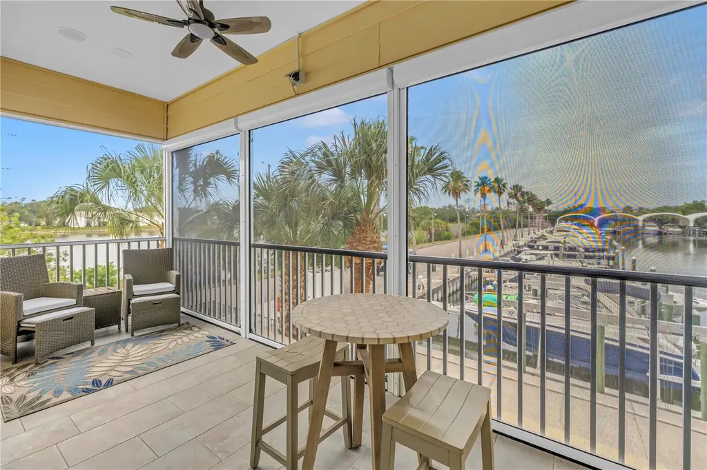 6149 Anchorage Way S St Petersburg FL 33712
