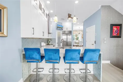 6149 Anchorage Way S St Petersburg FL 33712
