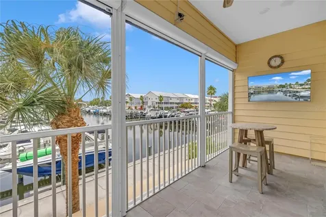 6149 Anchorage Way S St Petersburg FL 33712