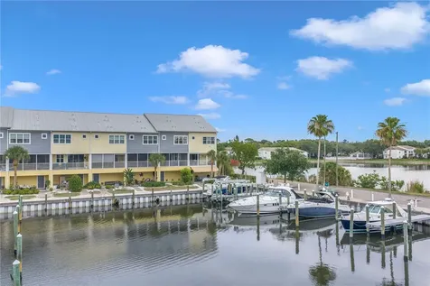 6149 Anchorage Way S St Petersburg FL 33712