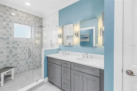 6149 Anchorage Way S St Petersburg FL 33712