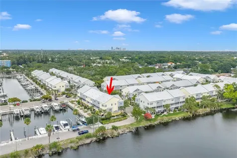 6149 Anchorage Way S St Petersburg FL 33712