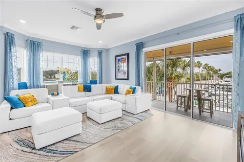 6149 Anchorage Way S St Petersburg FL 33712