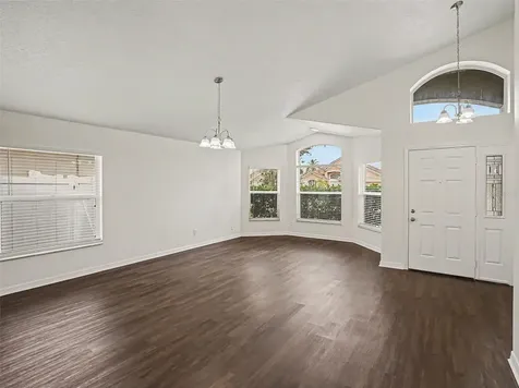 10748 Flycast Circle Orlando FL 32825