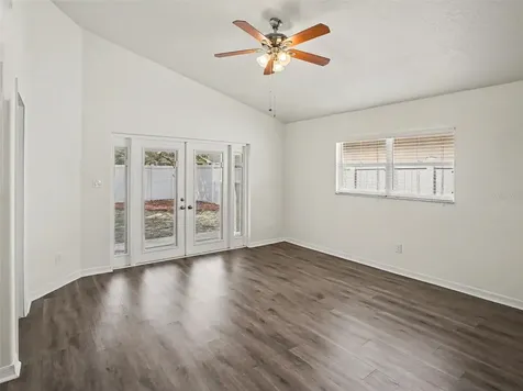 10748 Flycast Circle Orlando FL 32825