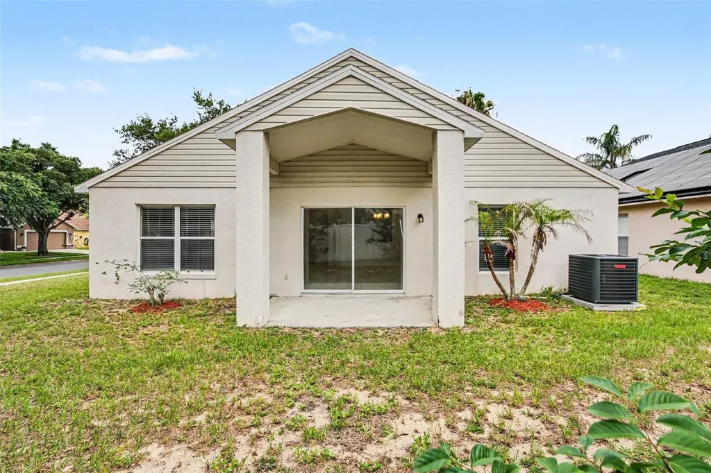 2107 Kilamanjaro Court Apopka FL 32712