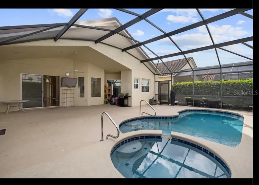 1009 Tuscan Hills Boulevard Davenport FL 33897