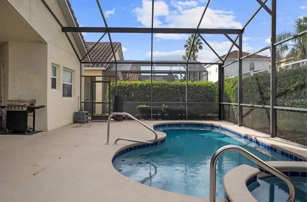 1009 Tuscan Hills Boulevard Davenport FL 33897