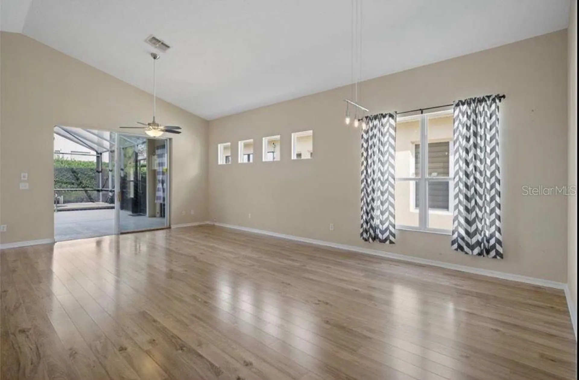 1009 Tuscan Hills Boulevard Davenport FL 33897