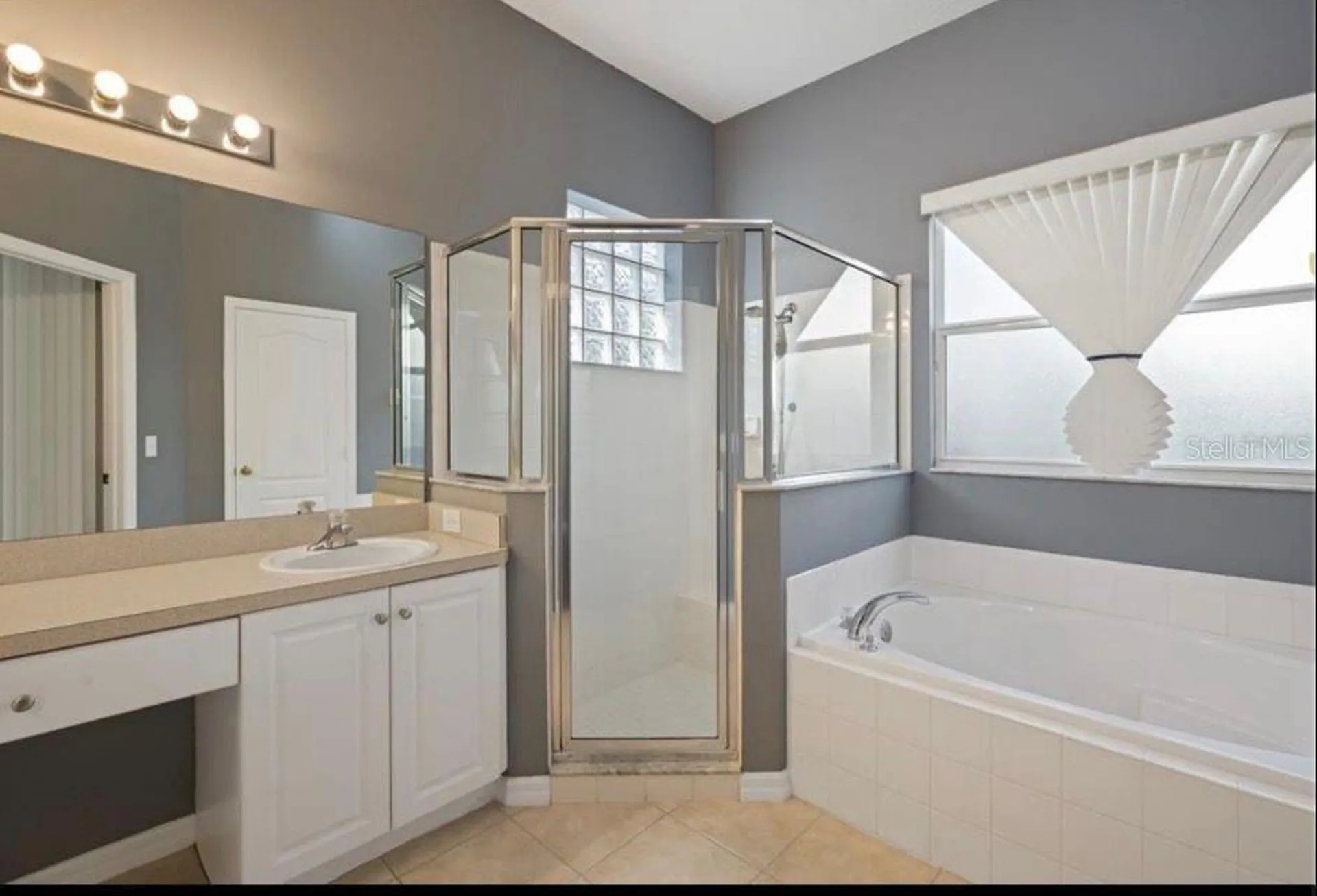 1009 Tuscan Hills Boulevard Davenport FL 33897