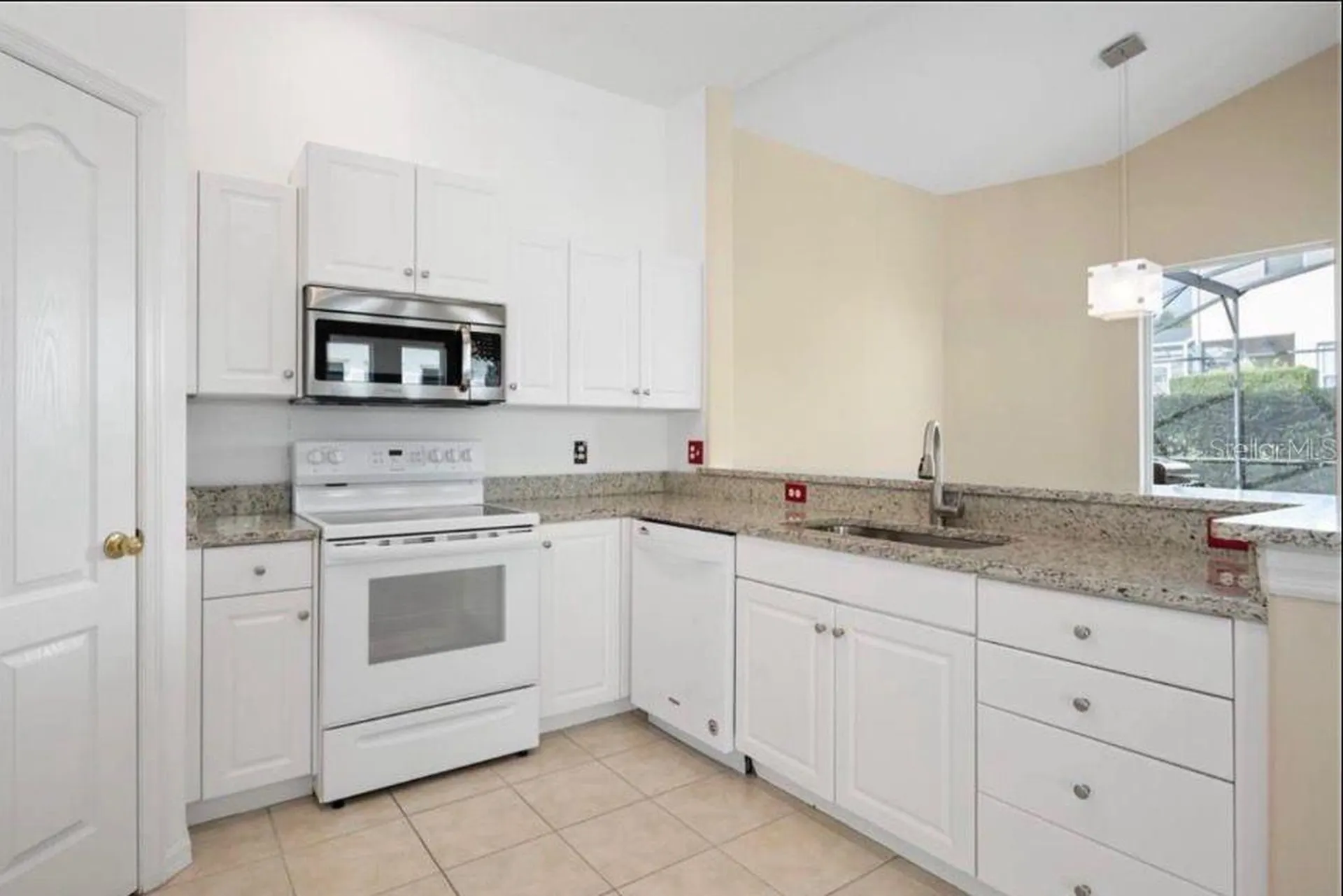 1009 Tuscan Hills Boulevard Davenport FL 33897