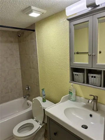 1810 NW 23rd Boulevard Gainesville FL 32605