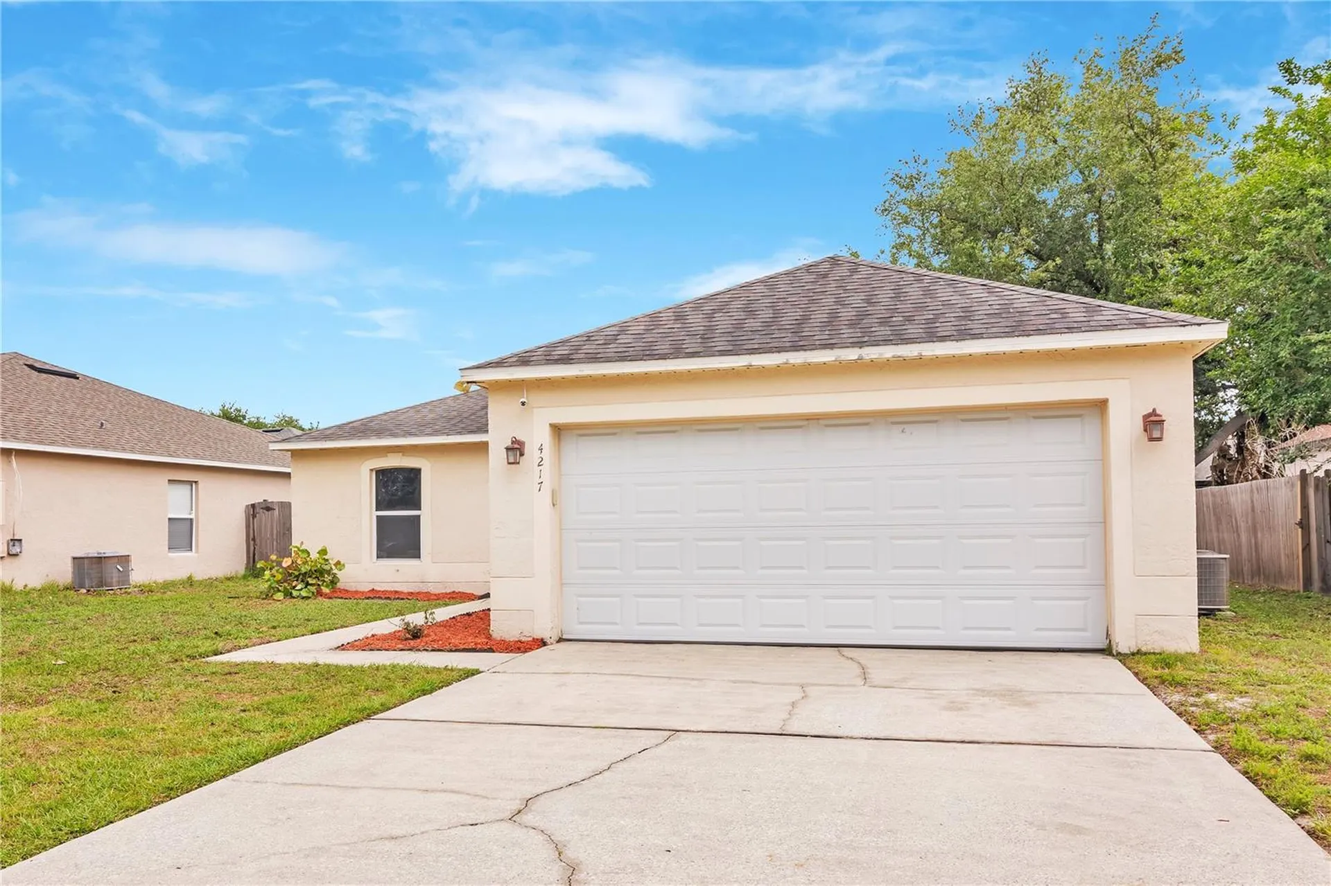 4217 Iveyglen Avenue Orlando FL 32826