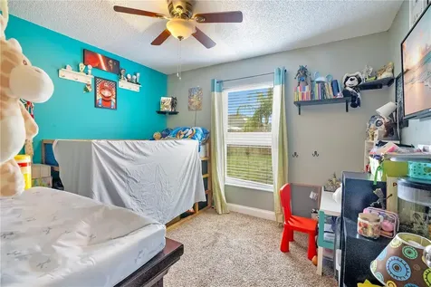 4217 Iveyglen Avenue Orlando FL 32826