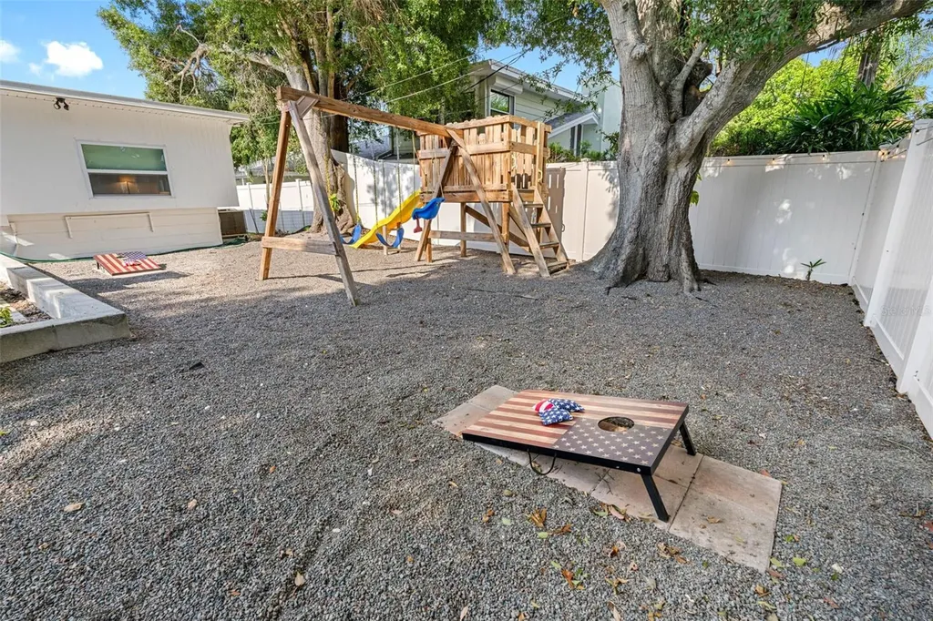 11478 82nd Avenue Seminole FL 33772
