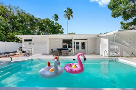 11478 82nd Avenue Seminole FL 33772