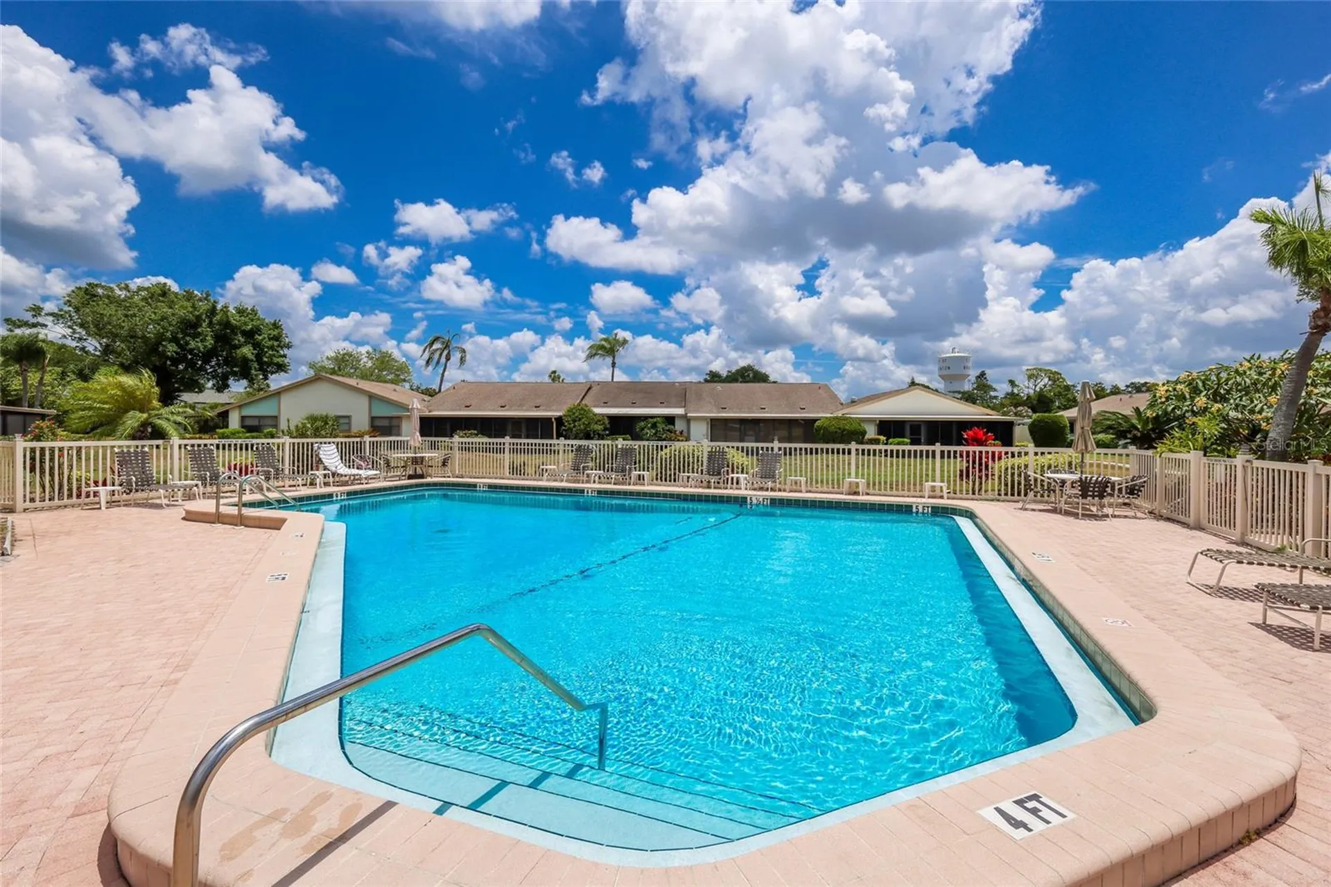 6427 Heritage Lane Bradenton FL 34209