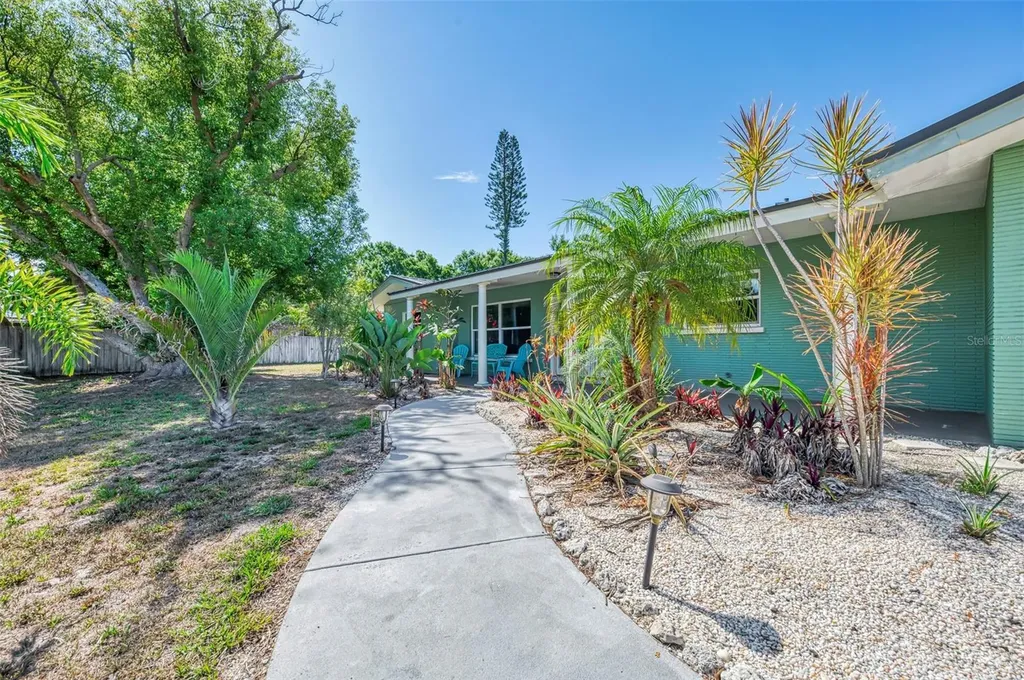 3078 Spencer Lane Sarasota FL 34239