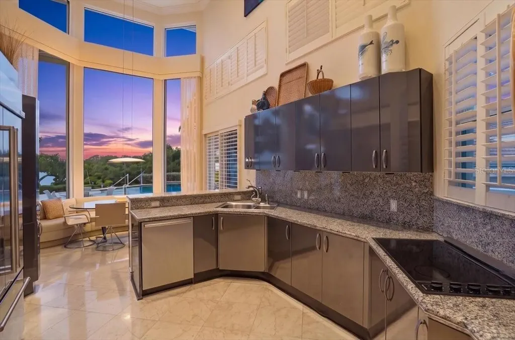 3620 Fair Oaks Place Longboat Key FL 34228