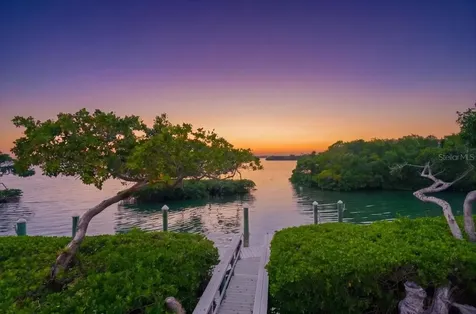 3620 Fair Oaks Place Longboat Key FL 34228