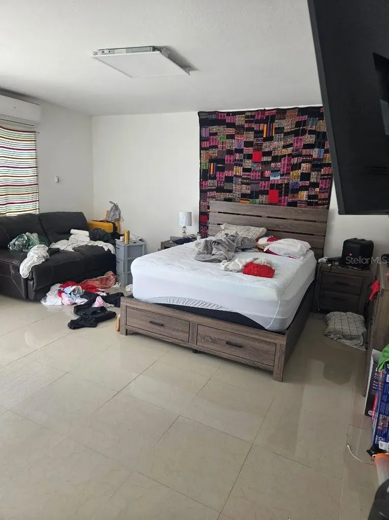 445 E 43rd Street Hialeah FL 33013