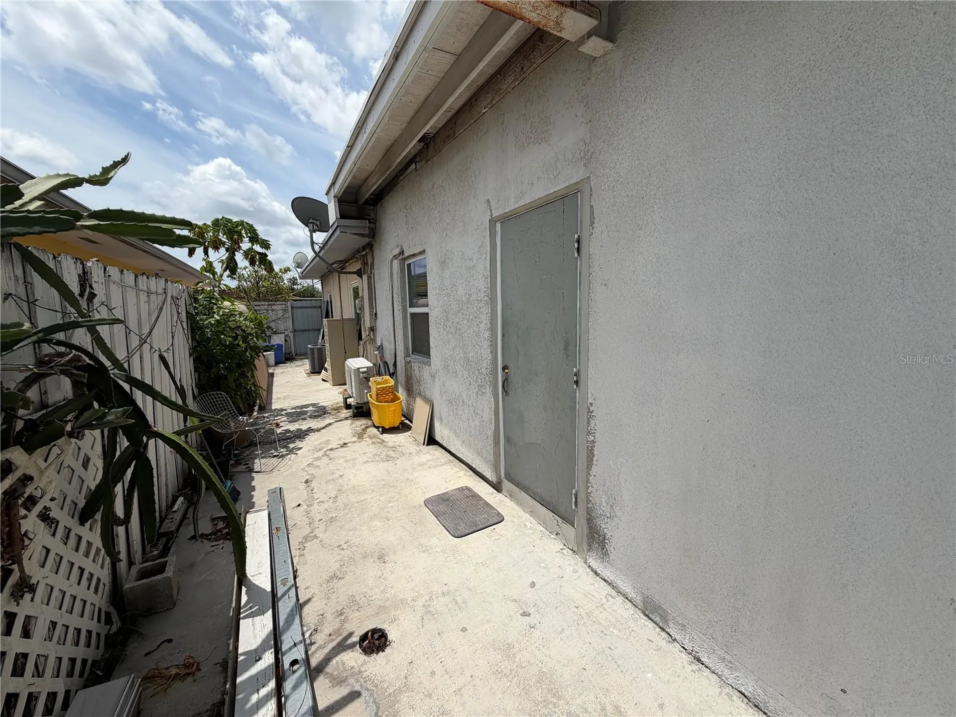 445 E 43rd Street Hialeah FL 33013