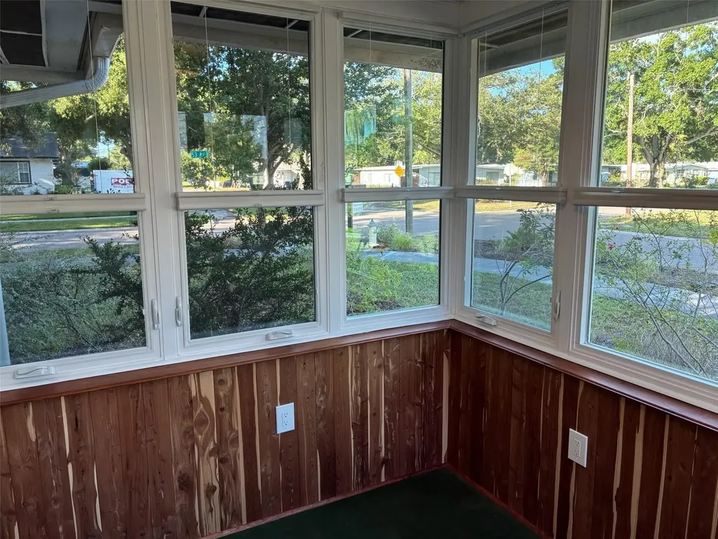 1155 53rd Avenue N St Petersburg FL 33703