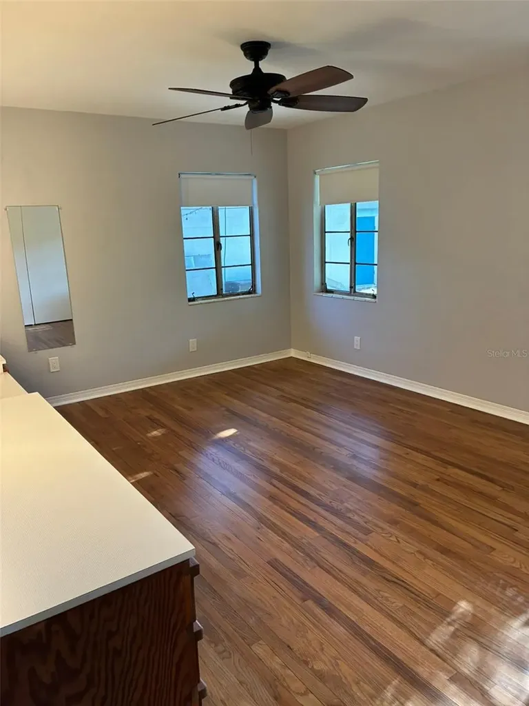 1155 53rd Avenue N St Petersburg FL 33703
