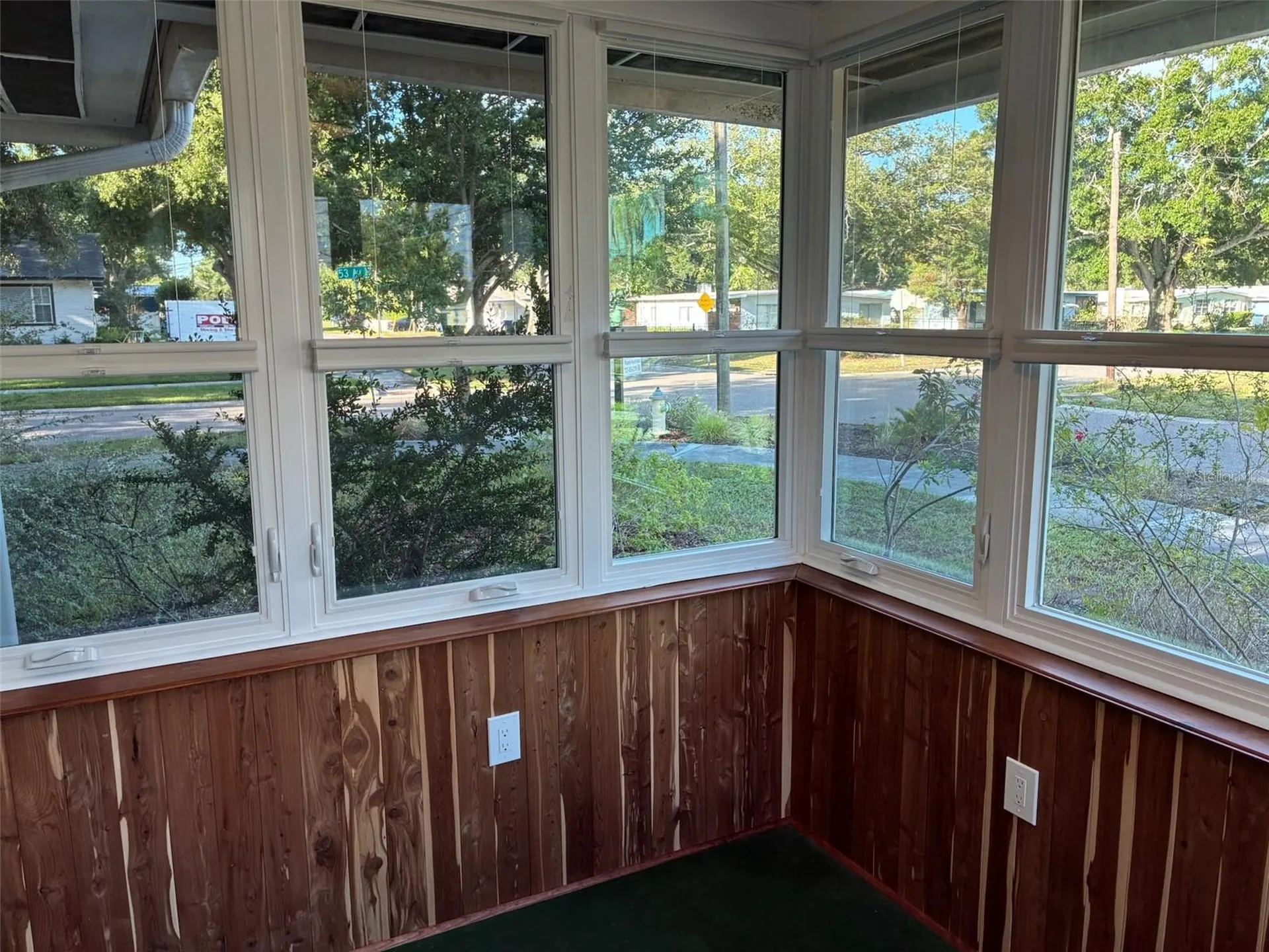 1155 53rd Avenue N St Petersburg FL 33703
