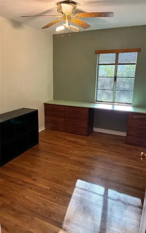 1155 53rd Avenue N St Petersburg FL 33703