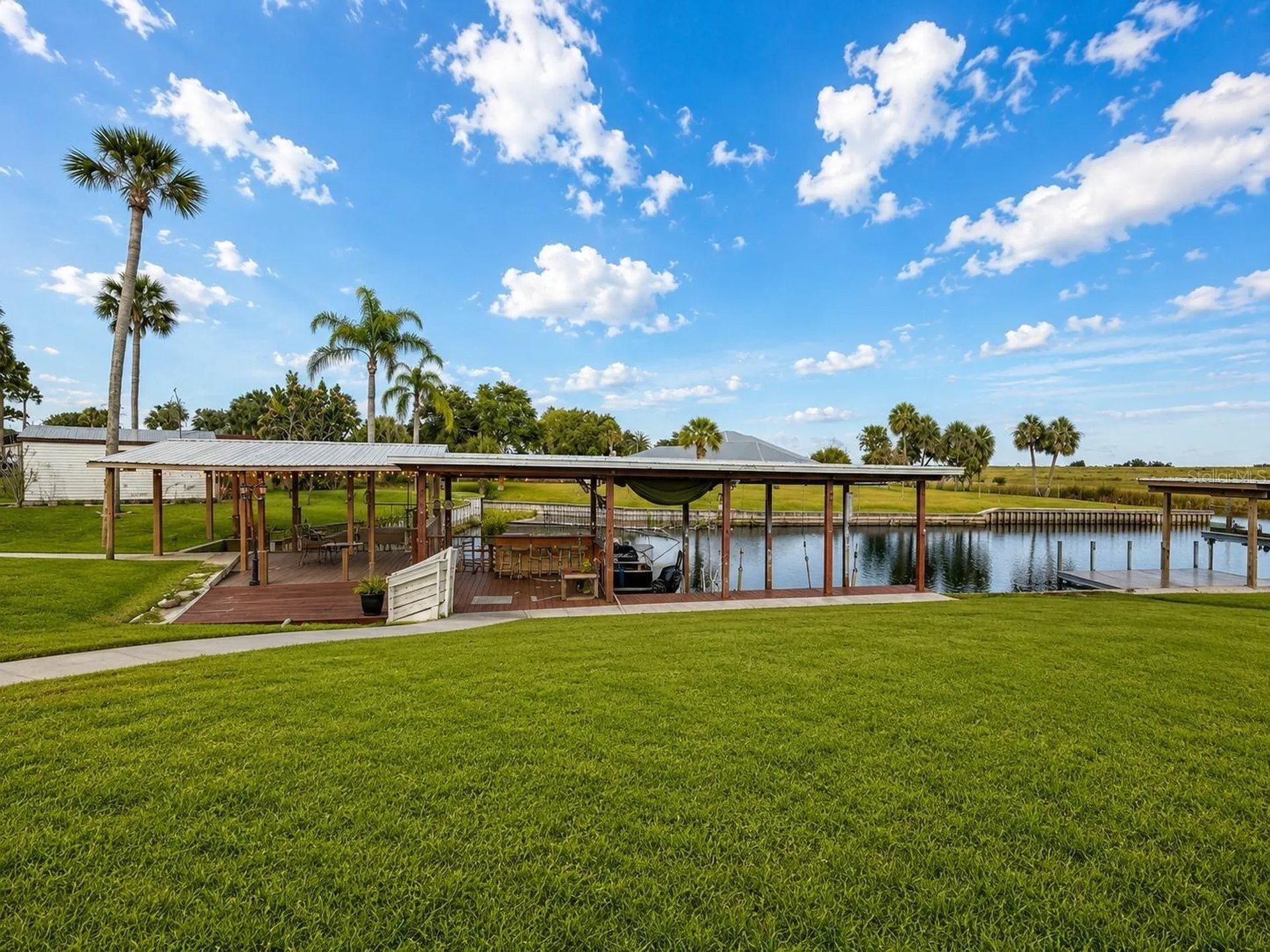 1205 Lisa Lane Okeechobee FL 34974
