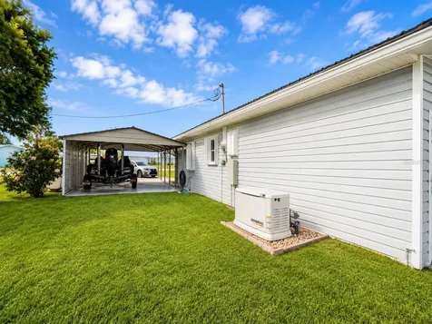 1205 Lisa Lane Okeechobee FL 34974