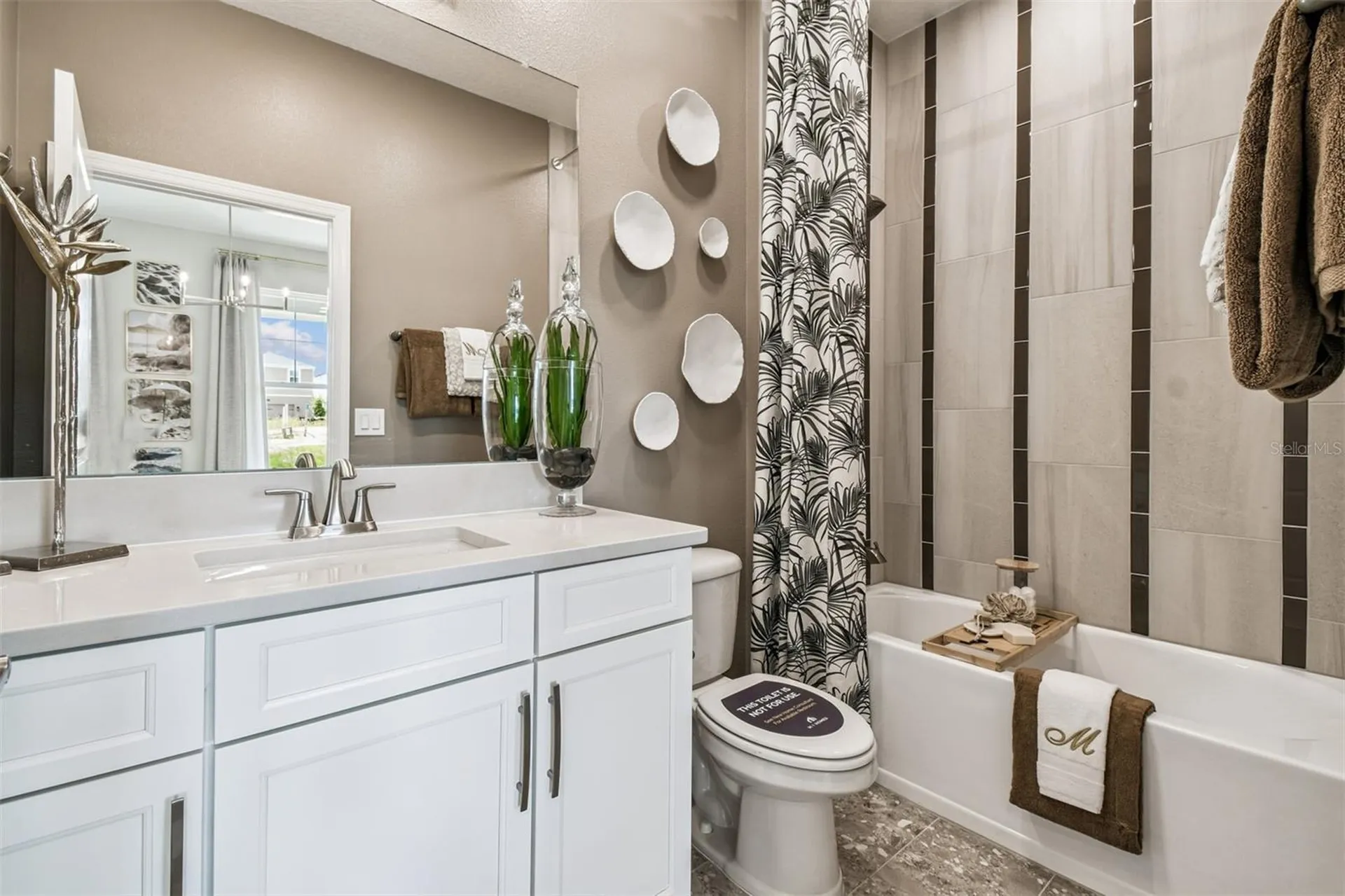 17100 Beachgrass Winter Garden FL 34787