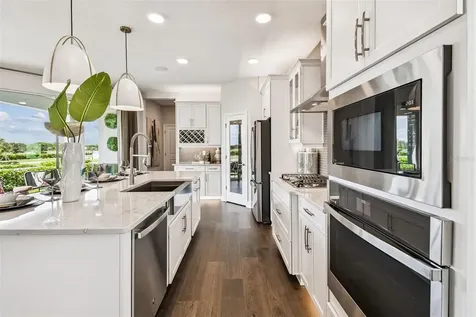 17100 Beachgrass Winter Garden FL 34787